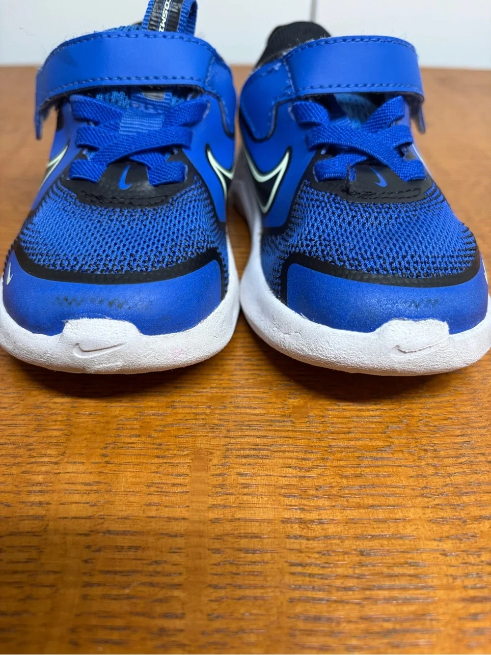 Nike Cosmic Runner Baby/Toddler Sneakers Royal Blue - Size 6C